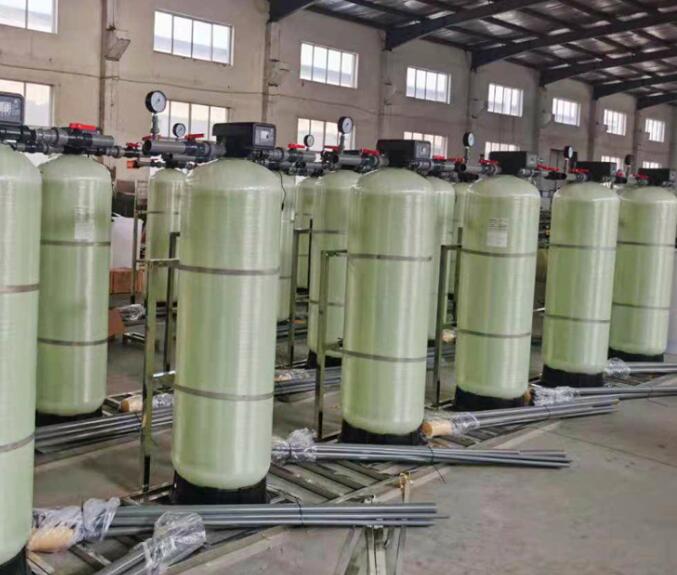 <a href=http://m.bjssjy.cn/rhsclsb/ target=_blank class=infotextkey>軟化水處理設備</a> 倉庫展示圖