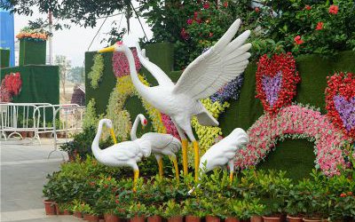 動物園廣場創意玻璃鋼鶴雕塑