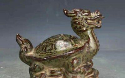 室內擺放的玻璃鋼仿銅龍龜?shù)袼?>
	                <div>室內擺放的玻璃鋼仿銅龍龜?shù)袼?/div>
	            </a>
	        	            <a href=