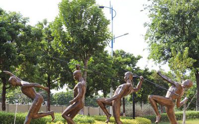 戶外公園景觀體育廣場玻璃鋼仿銅跑步運(yùn)動人物雕塑擺件