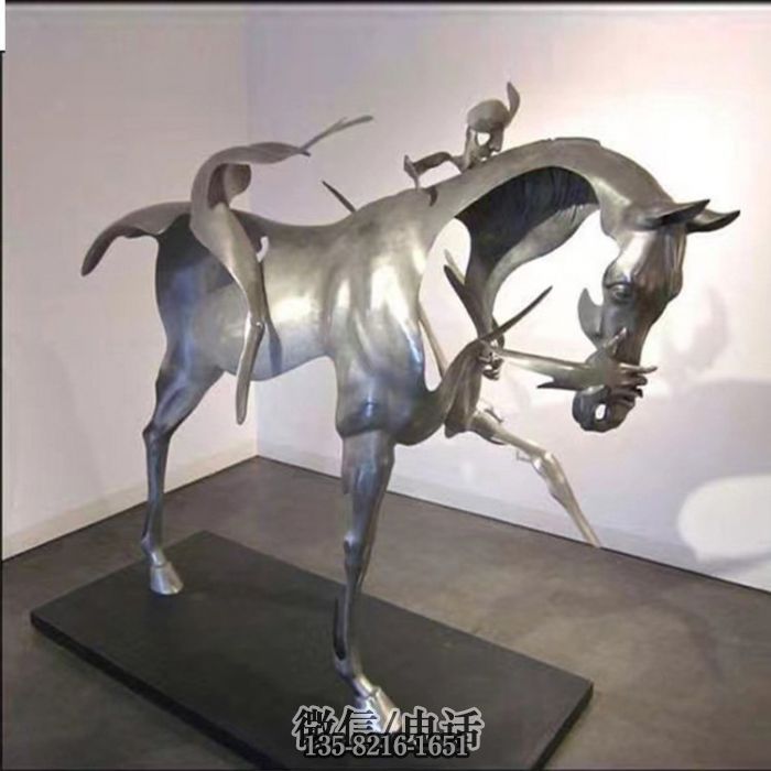 動(dòng)物雕塑實(shí)拍圖